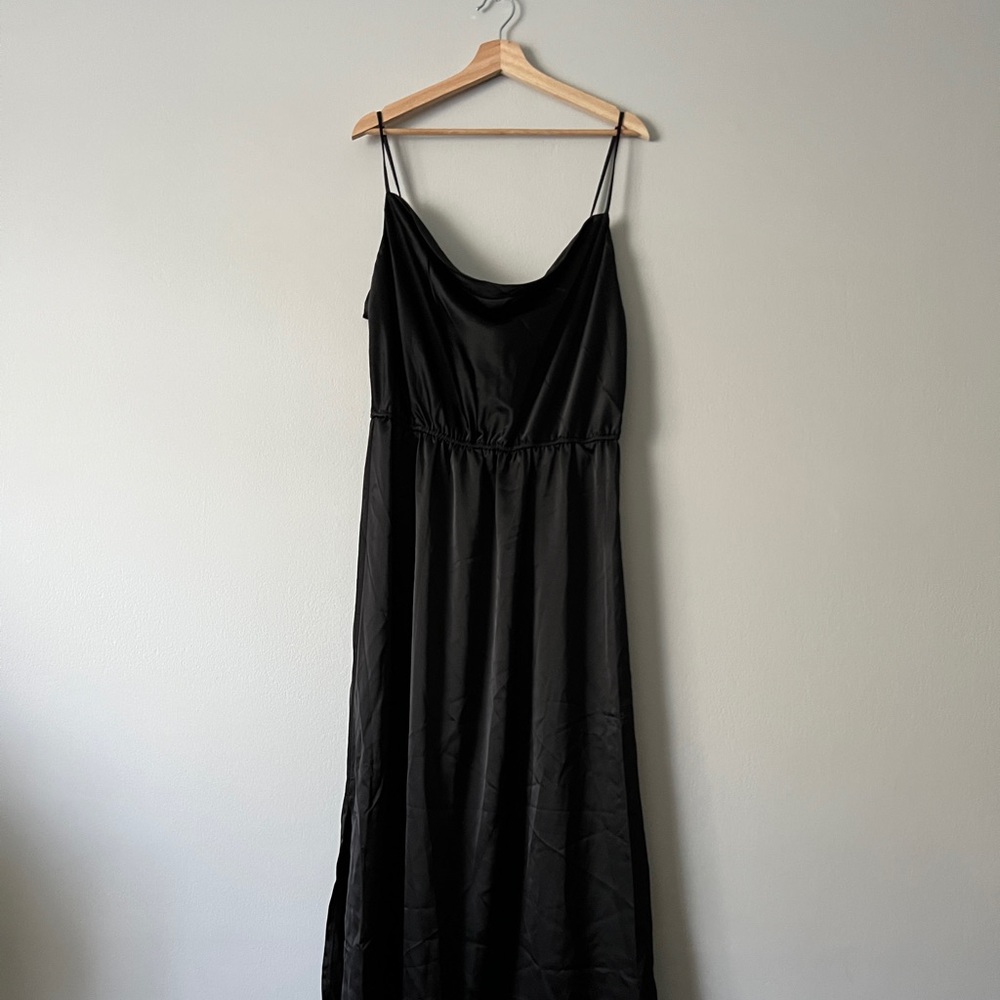 Nasty Gal Plus Size Cowl Satin Maxi Dress